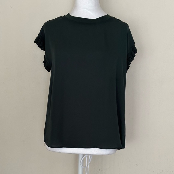 T TahariElegant Olive Green Women's Top Size Small - Picture 4 of 13